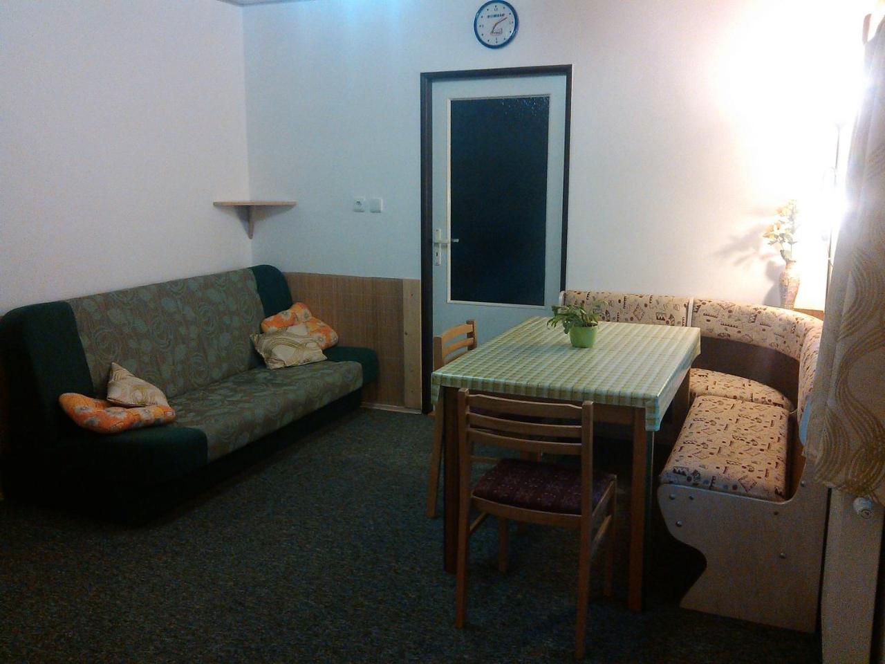 Apartmány Kuřátko Benecko Exterior foto